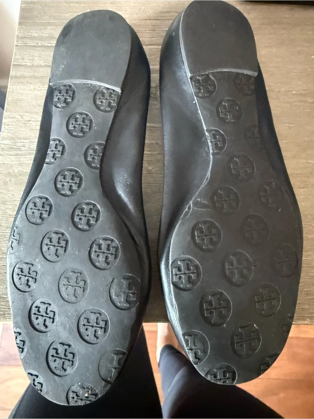 Tory Burch Black Leather Ballet Flats with Gold Logo Medallion